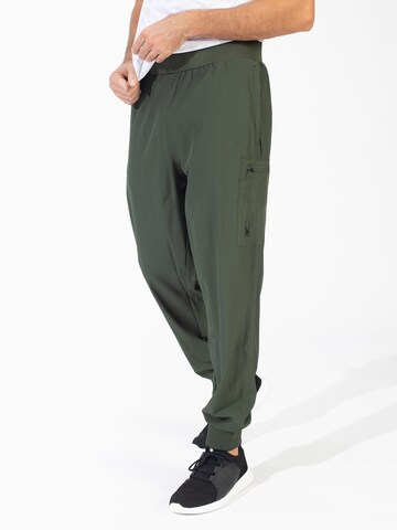 Effilé Pantalon de sport Spyder en vert