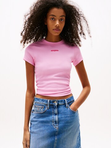 T-shirt Tommy Jeans en rose : devant