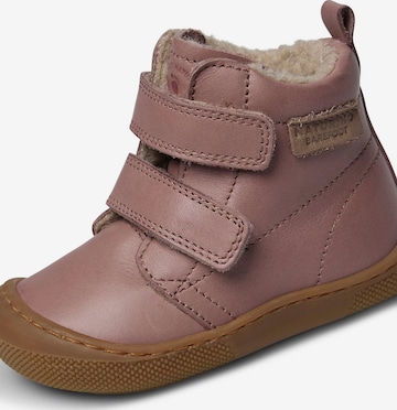 Bottes 'BAREFOOT WIGGHI VL' NATURINO en beige : devant