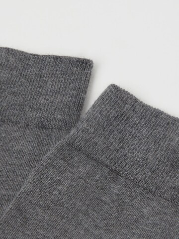 CALZEDONIA Socken in Grau