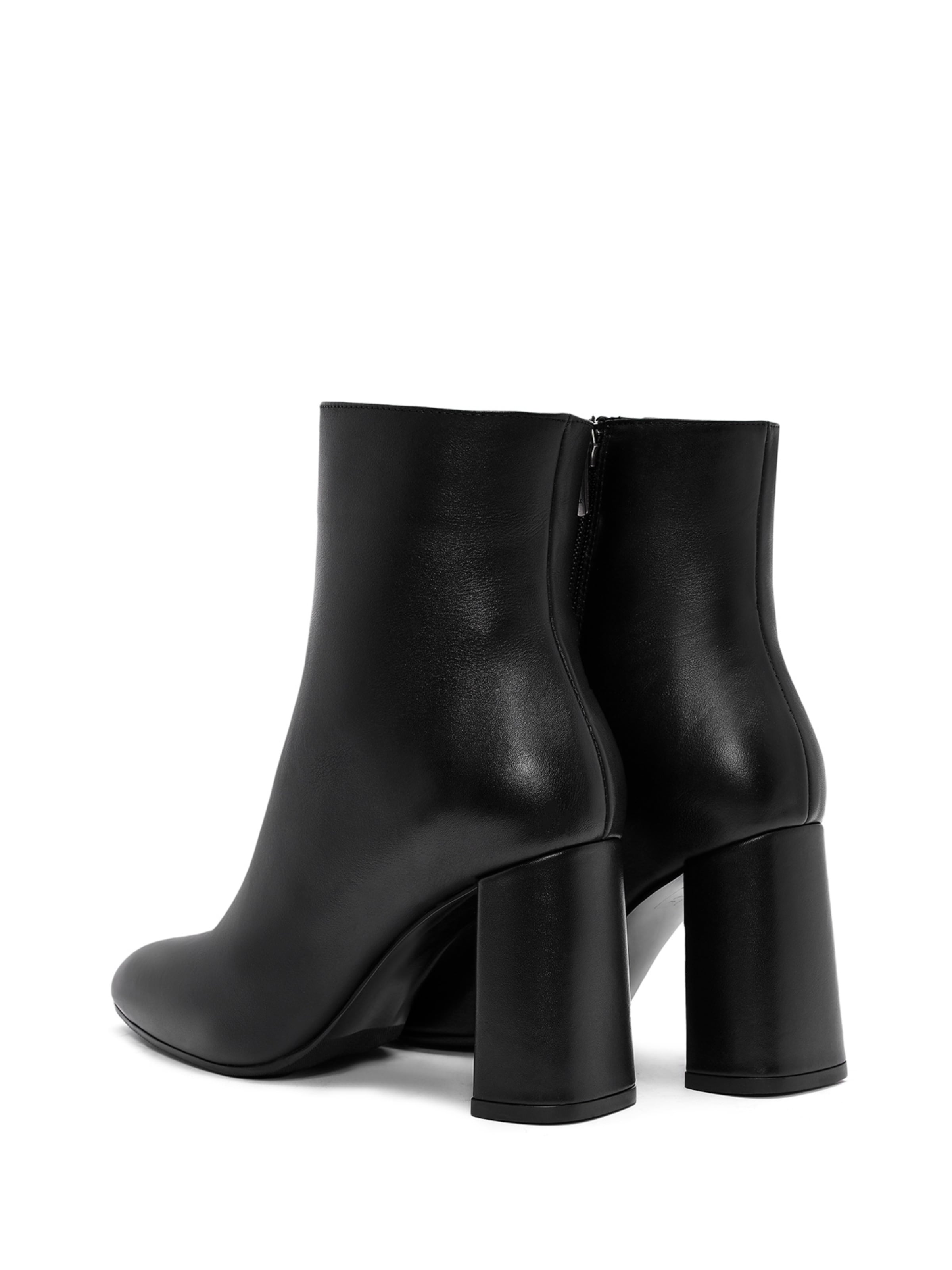 Derimod Booties in Black