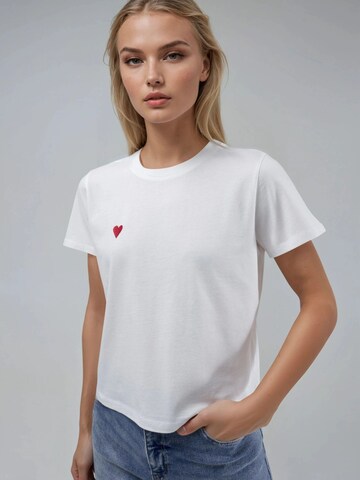 T-shirt Hiccup en blanc : devant