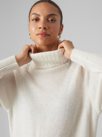 VERO MODA Knitted dress 'Daniela' in Beige