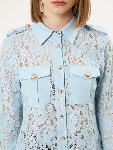Influencer Blouse in Blue