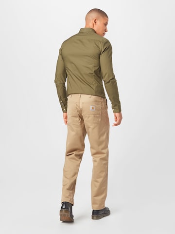 Regular Pantaloni de la Carhartt WIP pe maro