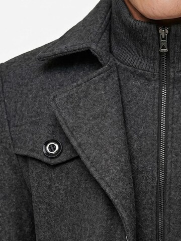 ALLTHEMEN Winter Coat 'Froststille' in Grey