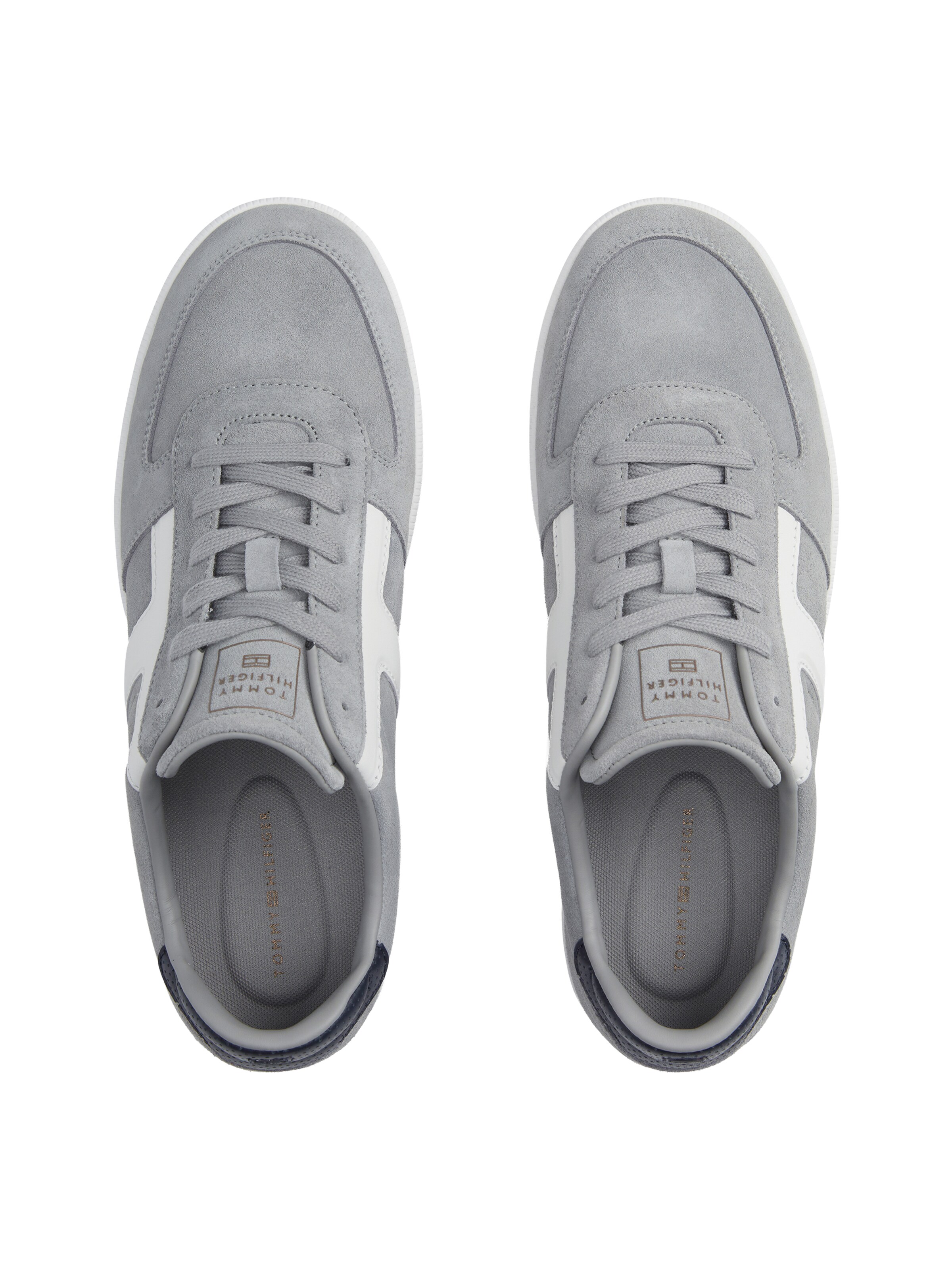 Baskets basses 'TRIBECA' TOMMY HILFIGER en gris : au dessus