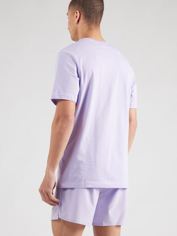 Nike Sportswear - Camiseta en lila
