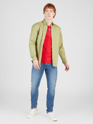 TOMMY HILFIGER Shirt in Red