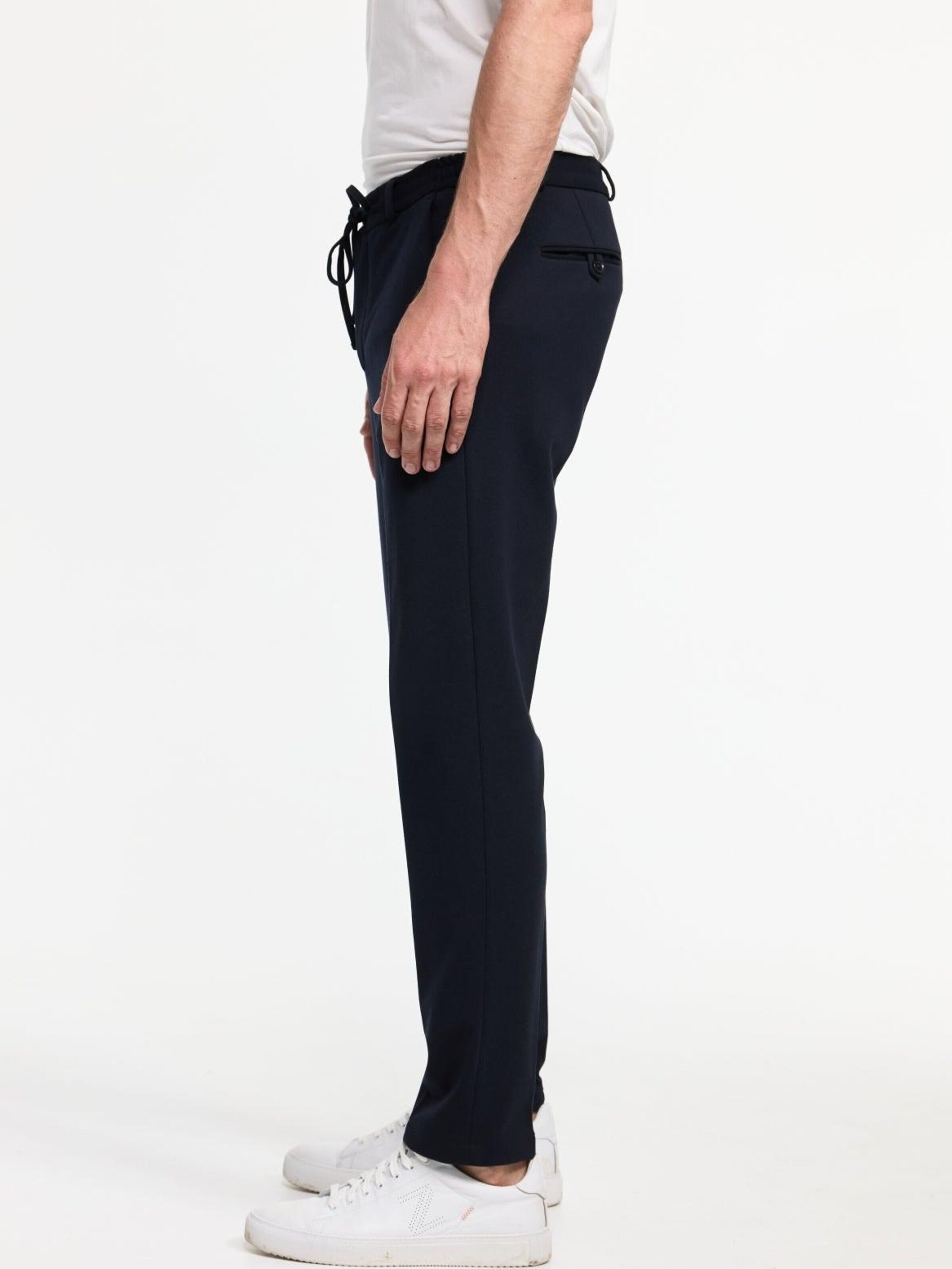 Zuitable Slim fit Pants 'DiSpartaflex SE' in Blue