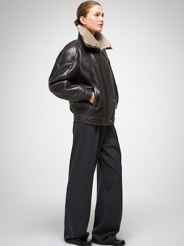 V S P Vinterjakke 'Sandie' i grå