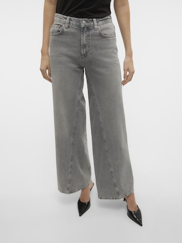 VERO MODA Wide leg Jeans 'RAIL' in Grey