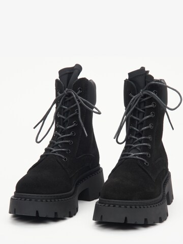 Ankle boots '09-3504' di Estro in nero