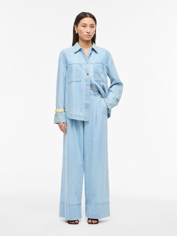 ROUGE EDIT Bluse i blå