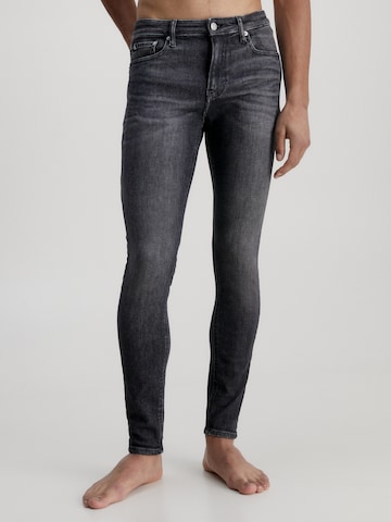 Calvin Klein Jeans Skinny Farkut värissä musta: edessä