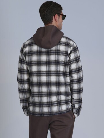 Lufian Regular fit Overhemd in Bruin