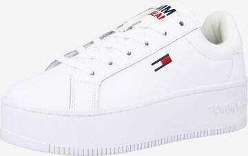 Baskets basses Tommy Jeans en blanc : devant