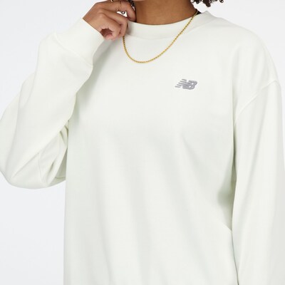 new balance Sweat-shirt en blanc, Vue avec produit