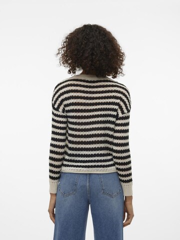 VERO MODA Свитер 'SPRING' в Белый