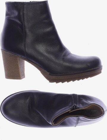 GADEA Dress Boots in 36 in Black: front