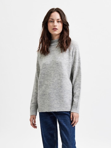 SELECTED FEMME Пуловер 'LULU' в сиво: отпред