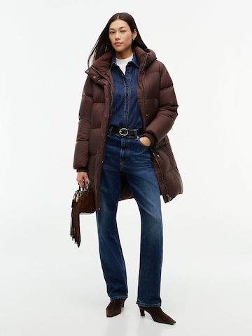 TOMMY HILFIGER Wintermantel in Bruin: voorkant