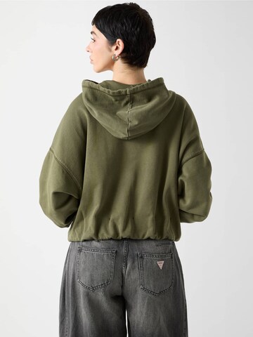 GUESS Sweatshirt in Green