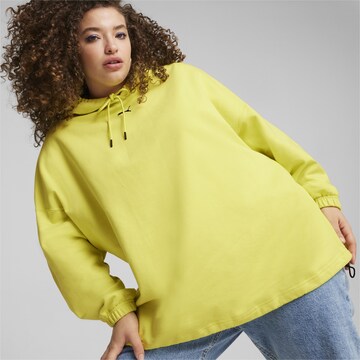 PUMA Sweatshirt 'Dare To' in Grün