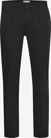 BLENDregular Hlače s naborima - crna boja: prednji dio