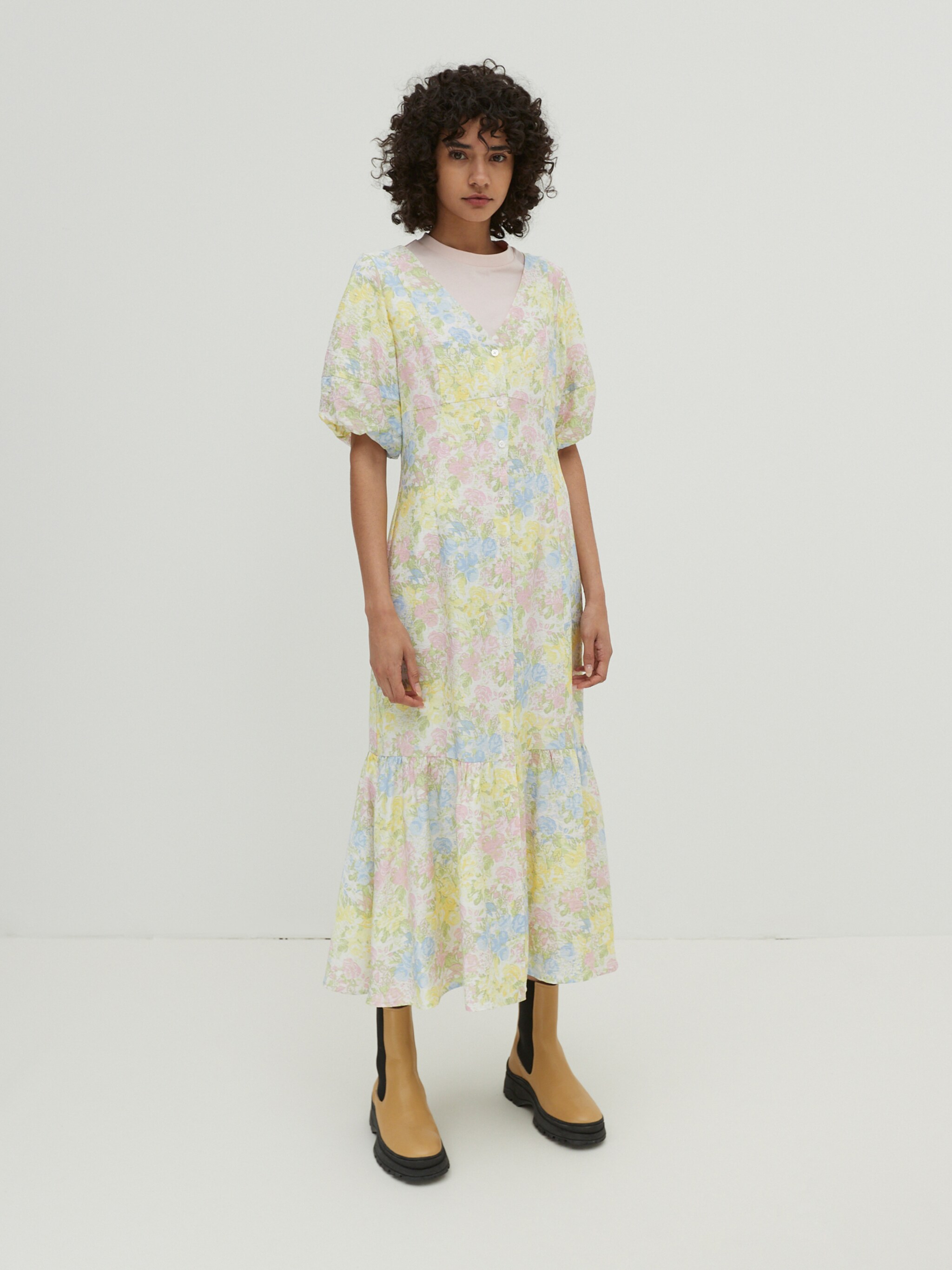 EDITED Produits Robe 'Catherine' bleu clair
