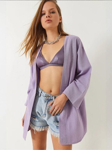 Bianco Lucci Kimono in Purple