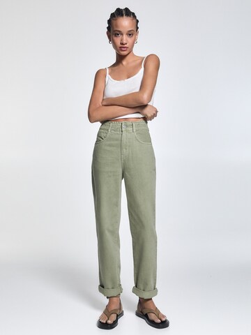 Loosefit Jean Pull&Bear en vert