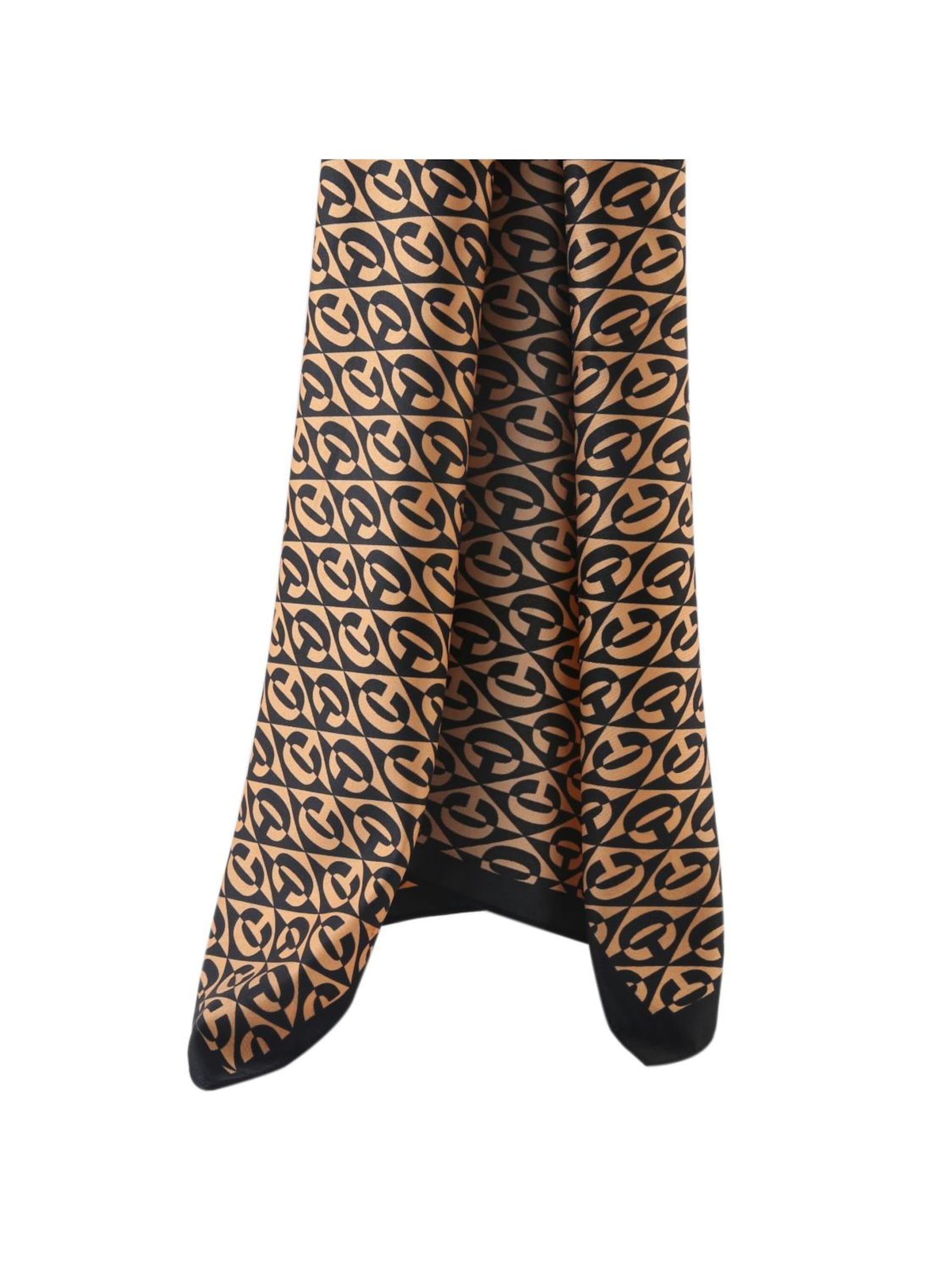 Écharpe 'Grand carré de Soie C-LikeCabale Zoé' alberto cabale en noir