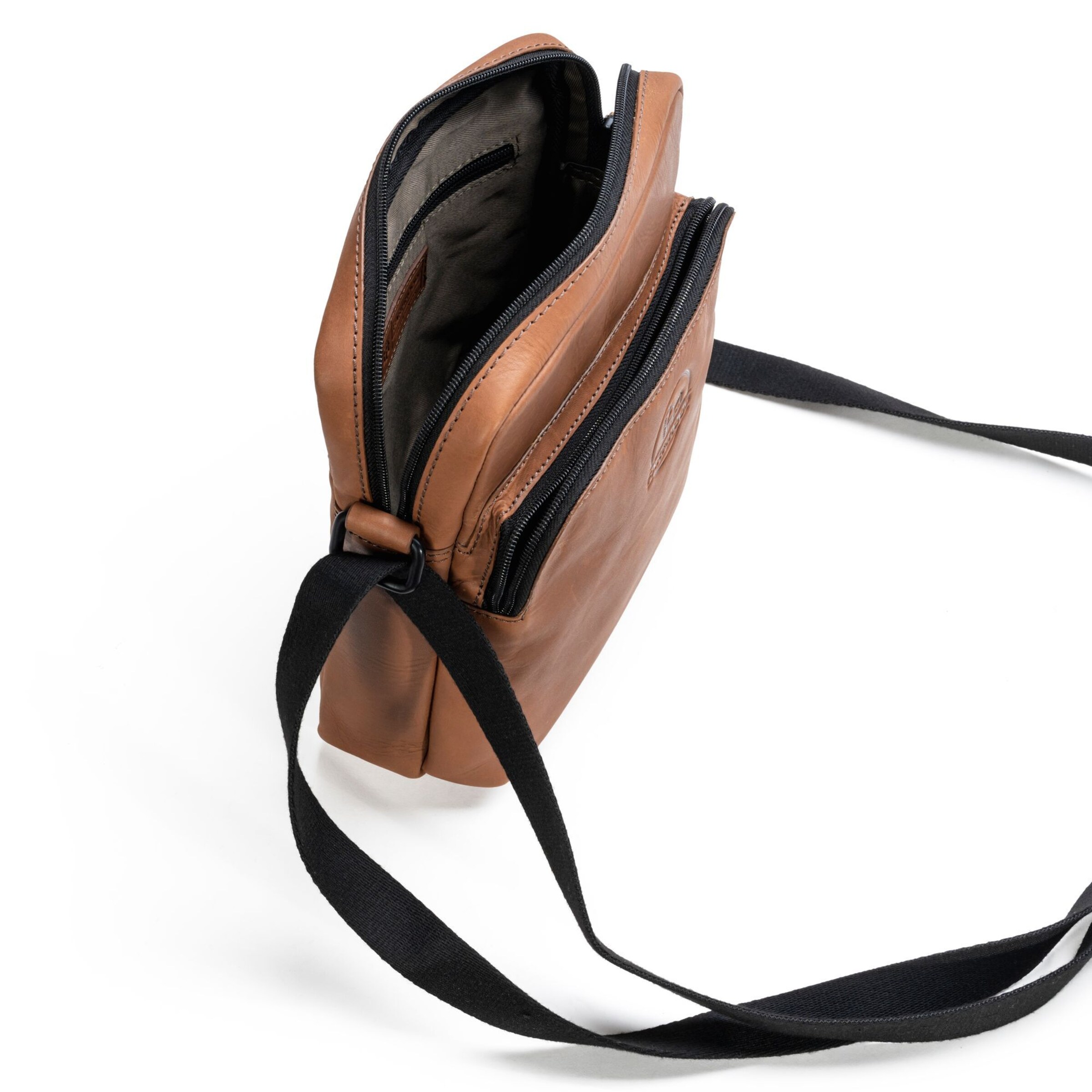 Farmhood Schoudertas in Bruin