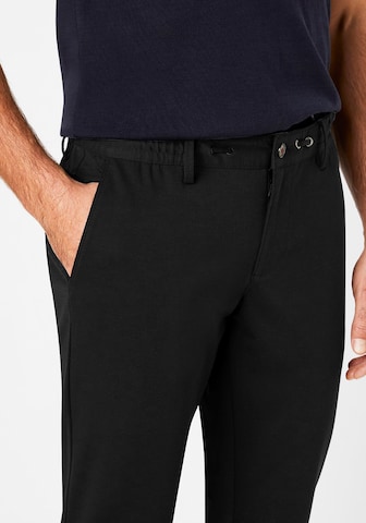REDPOINT Regular Chino Pants in Black