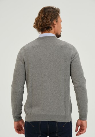 Pull-over Giorgio di Mare en gris