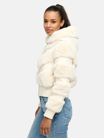 Tazzio Übergangsjacke 'F803' in Beige