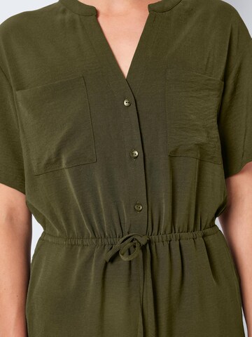 Tuta jumpsuit 'ELLEN' di Noisy may in verde