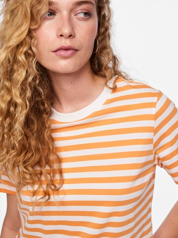 PIECES - Camisa 'RIA' em laranja