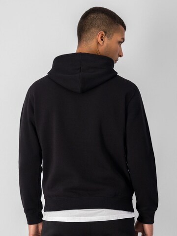 Champion Authentic Athletic Apparel Sweatshirt in Schwarz