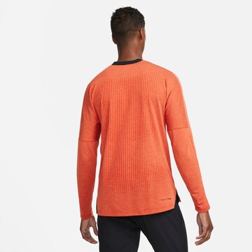 NIKE Performance Shirt in Orange