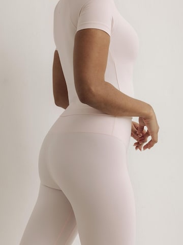 MyLibi - Top deportivo 'Top Manga Corta Lua Baby Pink' en rosa