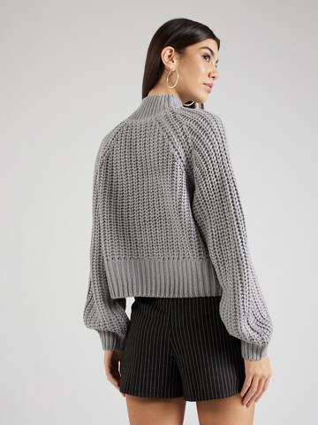 Pull-over 'TESSA' Noisy may en gris