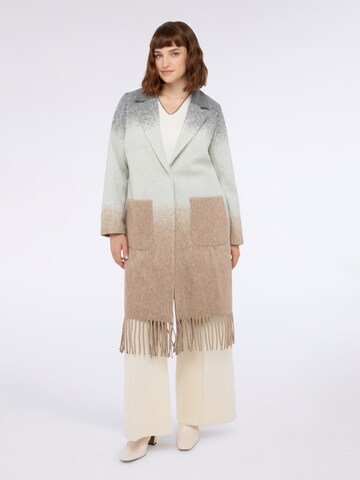 Fiorella Rubino Winter Coat in Grey: front