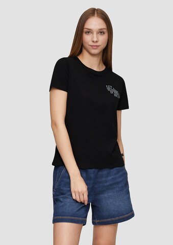 T-shirt QS en noir : devant