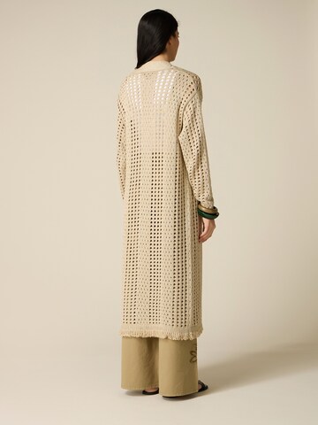 Cappotto in maglia di oltre in oro