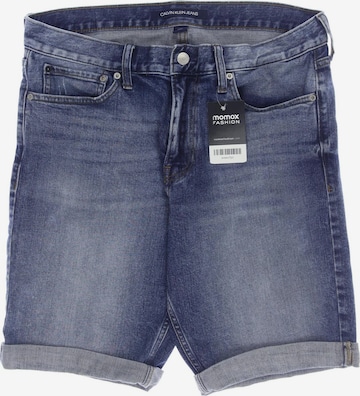 Calvin Klein Jeans Shorts in 32 in Blue: front