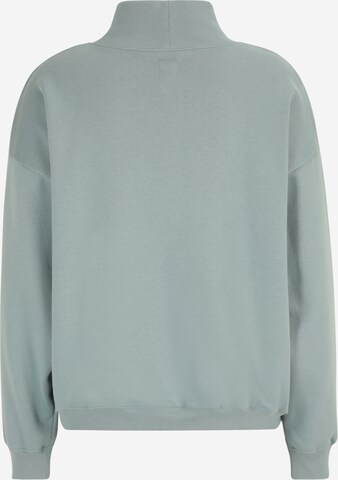 Gap Petite Sweatshirt in Blau