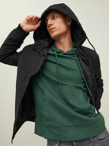 JACK & JONES كنزة رياضية بلون أخضر