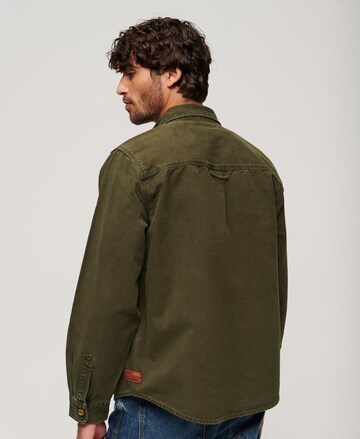 Veste mi-saison Superdry en vert